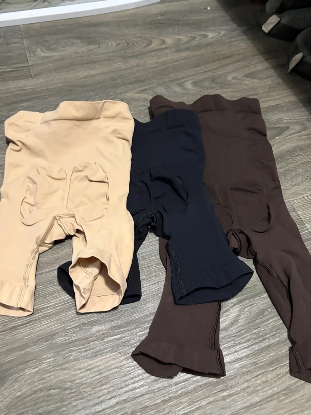 SKIMS 3-pack Sculpt Shapewear